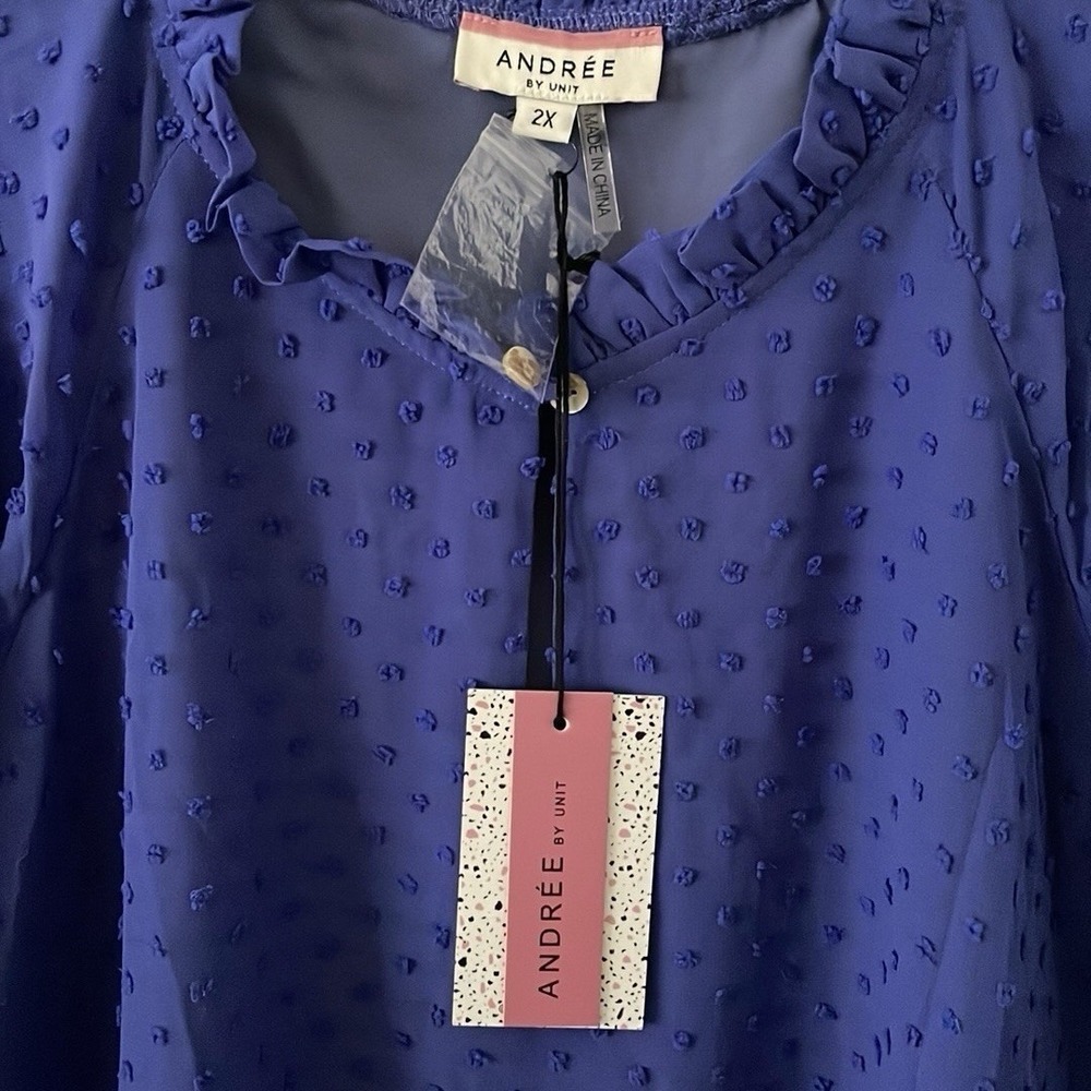 Andree By Unit Women's Blue Eyelet Button Keyhole Sleeveless Top Size 2X - Picture 4 of 7